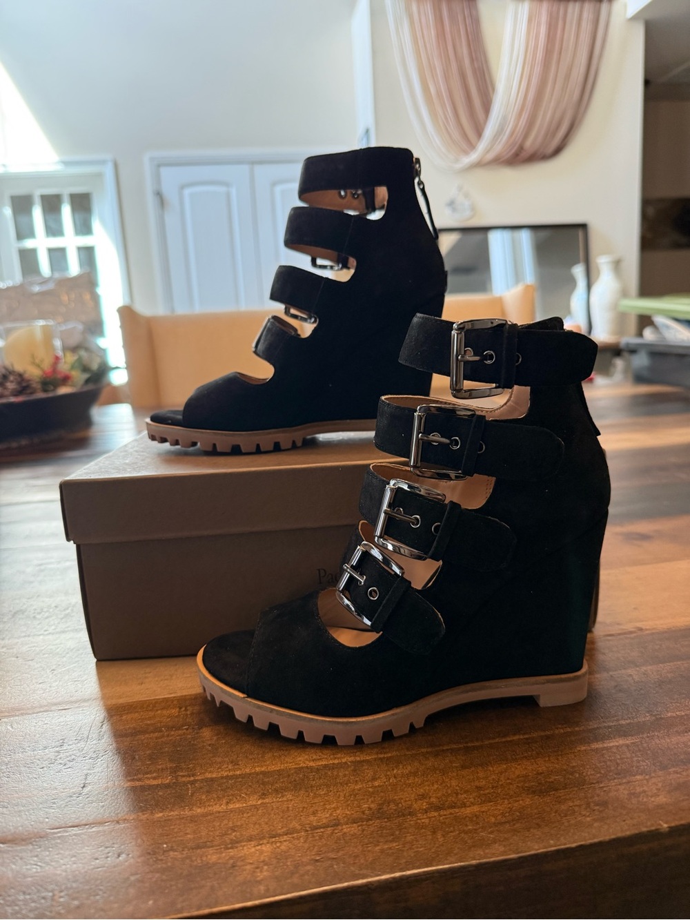 Linea Paolo Wisteria-L Black Buckle-Strap Suede Wedge Sandals